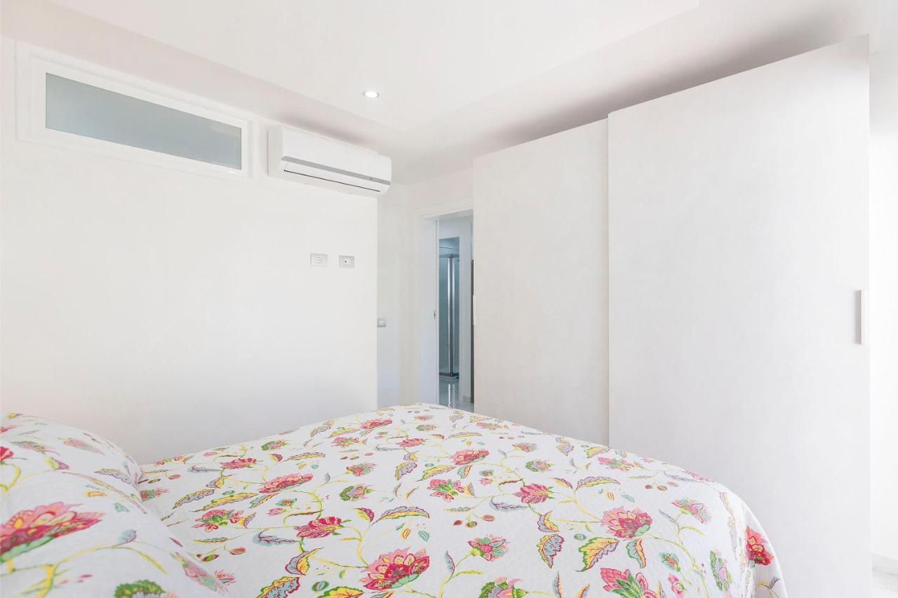 Apartamento Sara En Playa De Las Americas - Sara Vacation 아로나 외부 사진